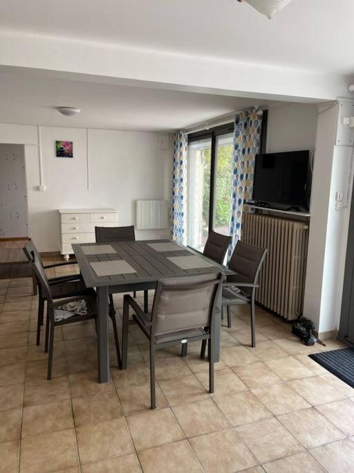 Le Jean Bart Holiday home Brehal