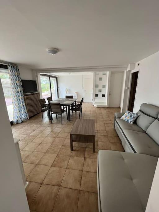 Le Jean Bart Holiday home Brehal